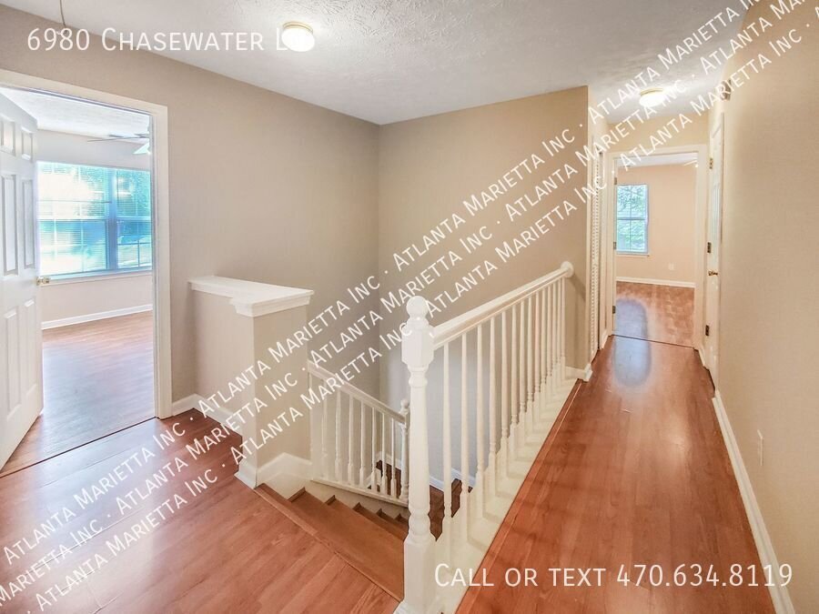 Spacious 3-Bedroom Home in Springchase | Cul-de-Sac Location property image