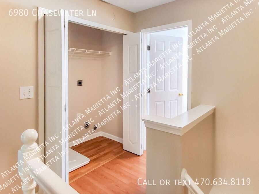 Spacious 3-Bedroom Home in Springchase | Cul-de-Sac Location property image