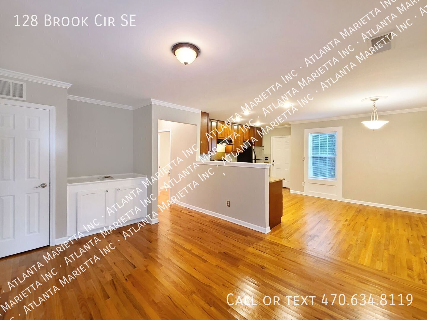 Spacious 4-Bedroom Townhome with 3.5 Baths, Main-Level Primary Suite & Parking for 4 Vehicles – Just Minutes from Marietta Square! property image