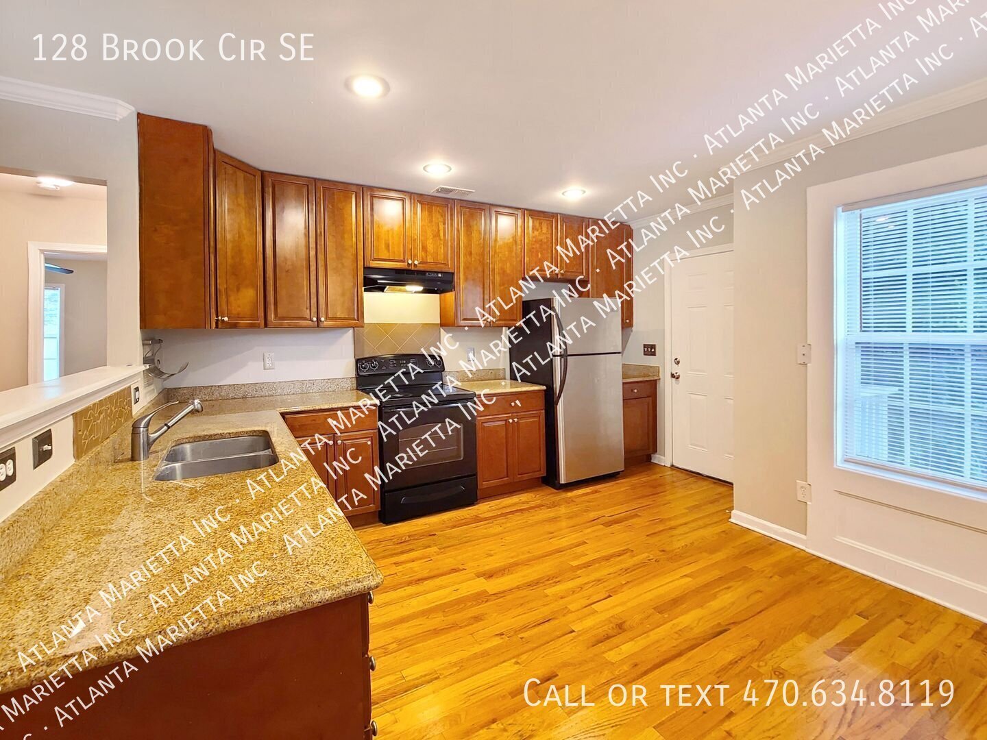 Spacious 4-Bedroom Townhome with 3.5 Baths, Main-Level Primary Suite & Parking for 4 Vehicles – Just Minutes from Marietta Square! property image